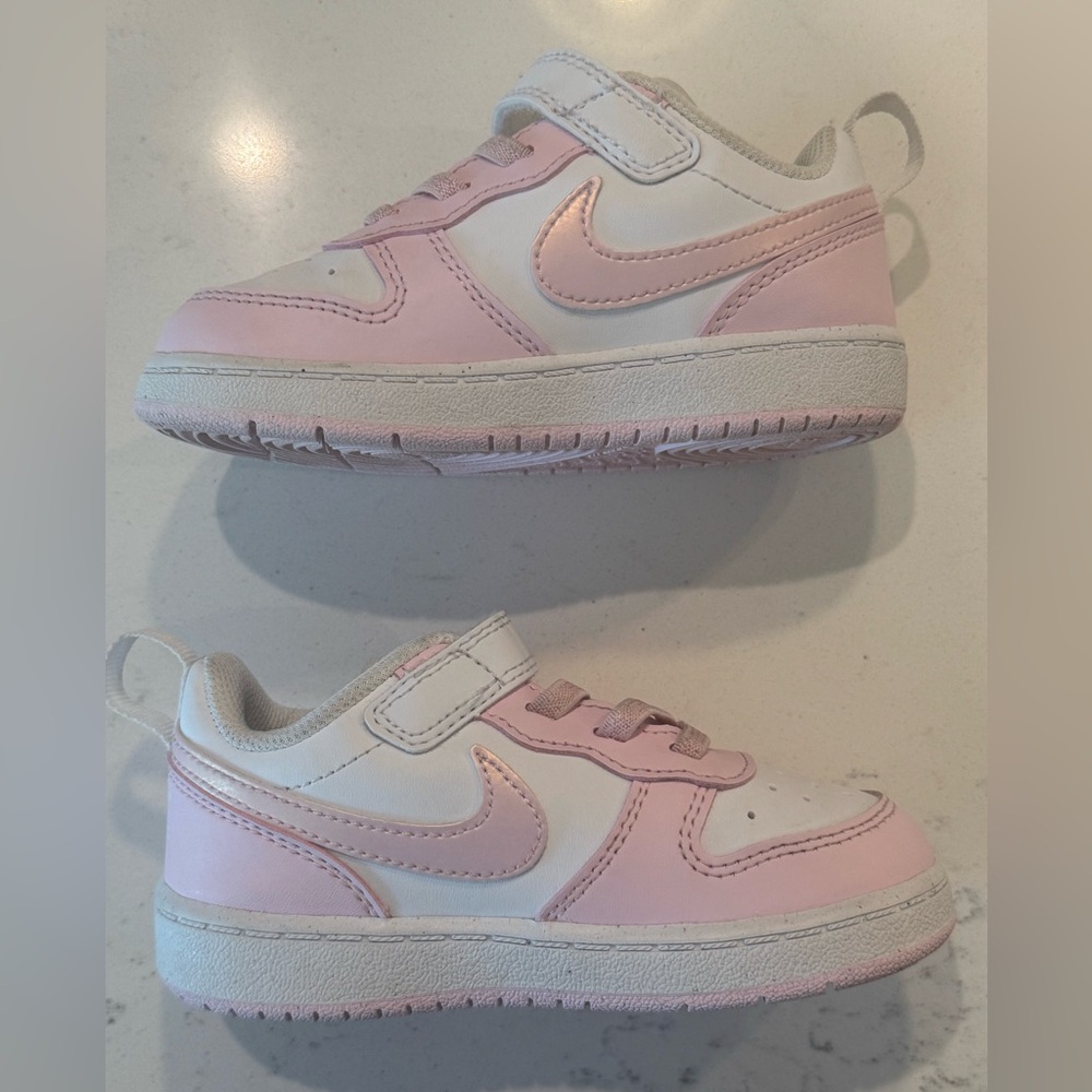 Nike Kids Light Pink and White Sneakers